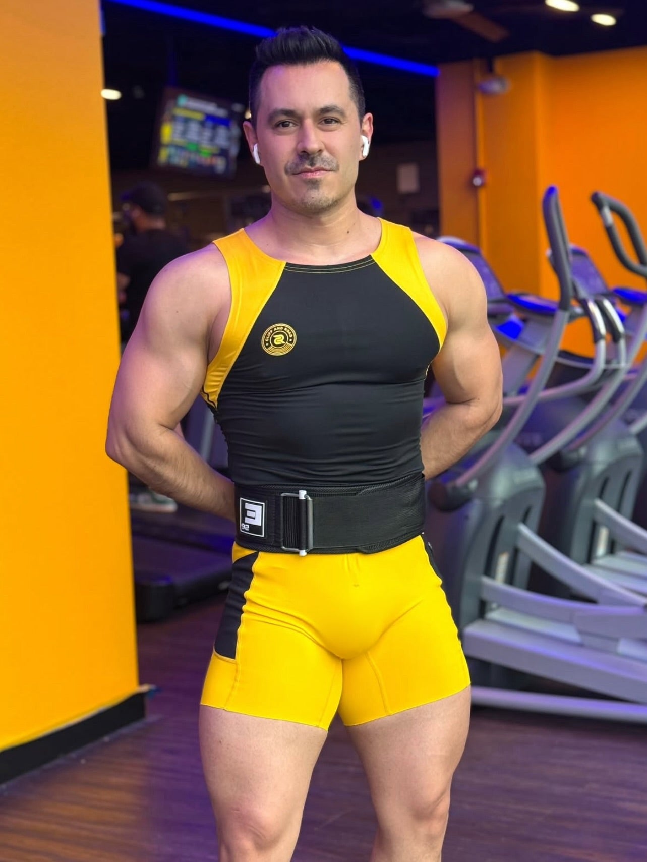 Camp Laurel Tank – in the color SOL