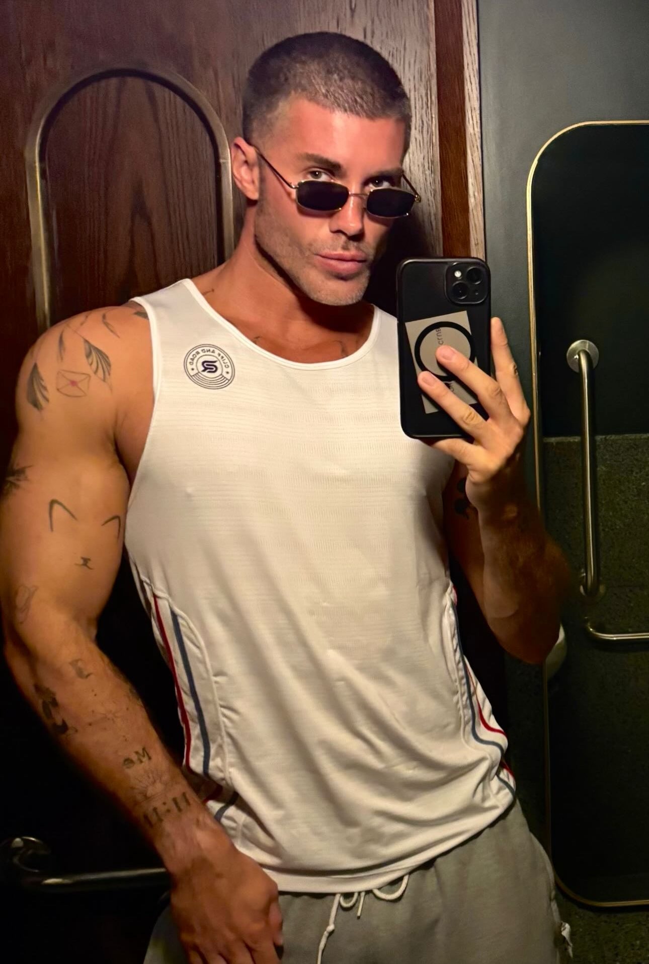 El Sierra Tank – Eagle | Men’s Relaxed Fit White Running Tank Top