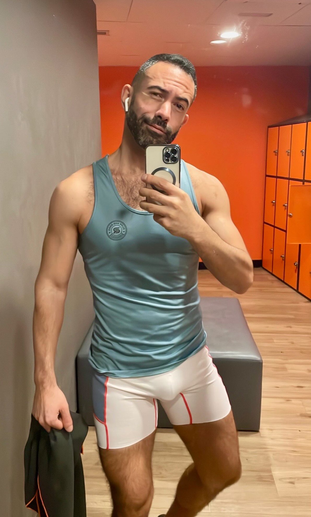 The Tide Runner Tank in Azul de Sueño