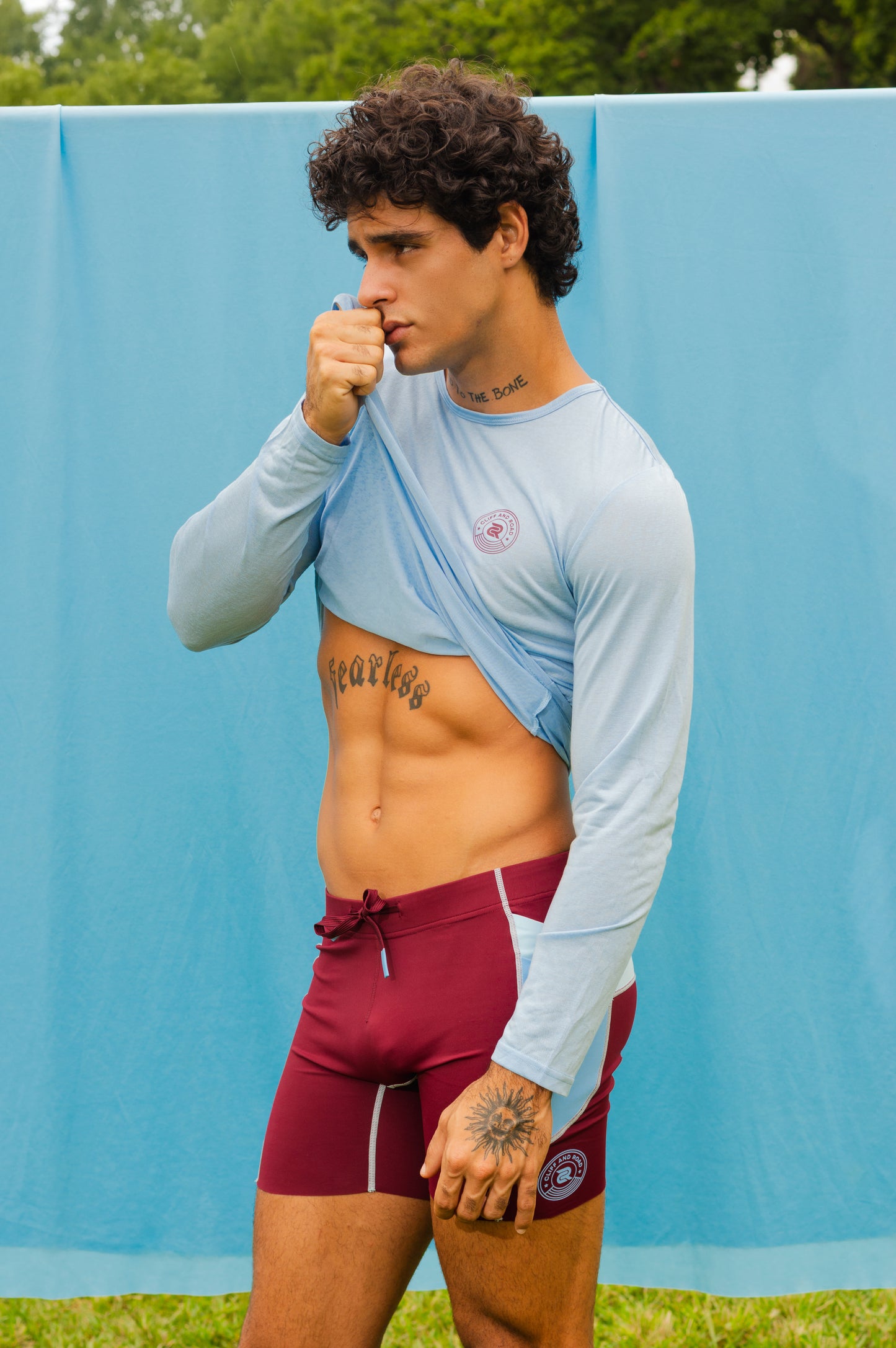 El Durant 5-Pocket Shorts in VINO