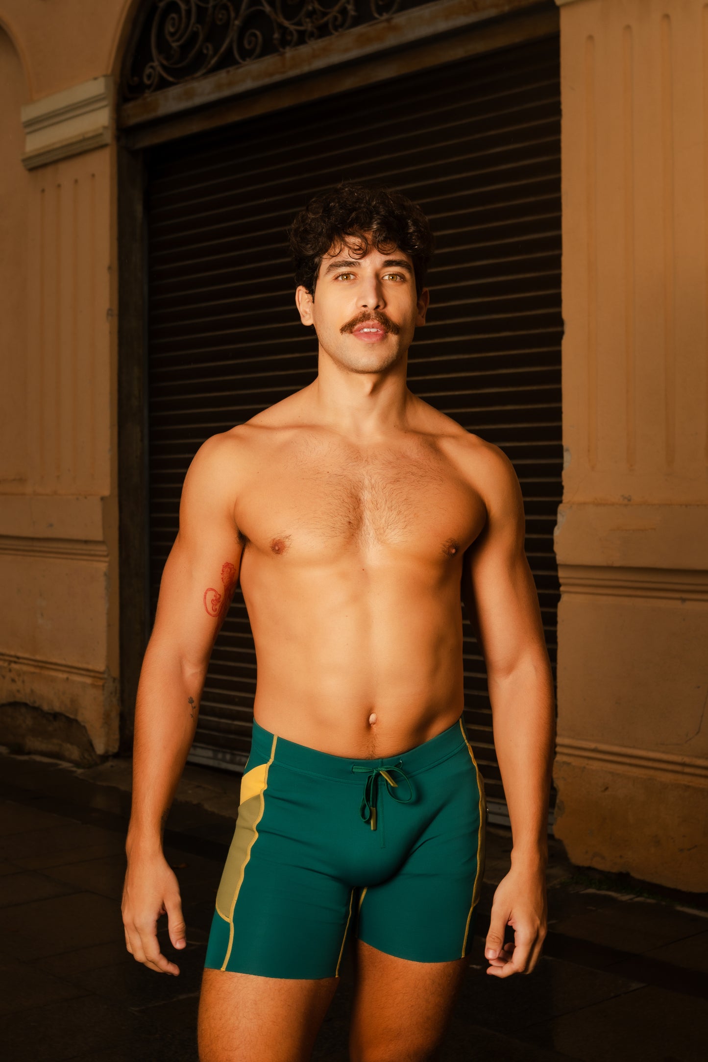 El Durant 5-Pocket Shorts in PALMA