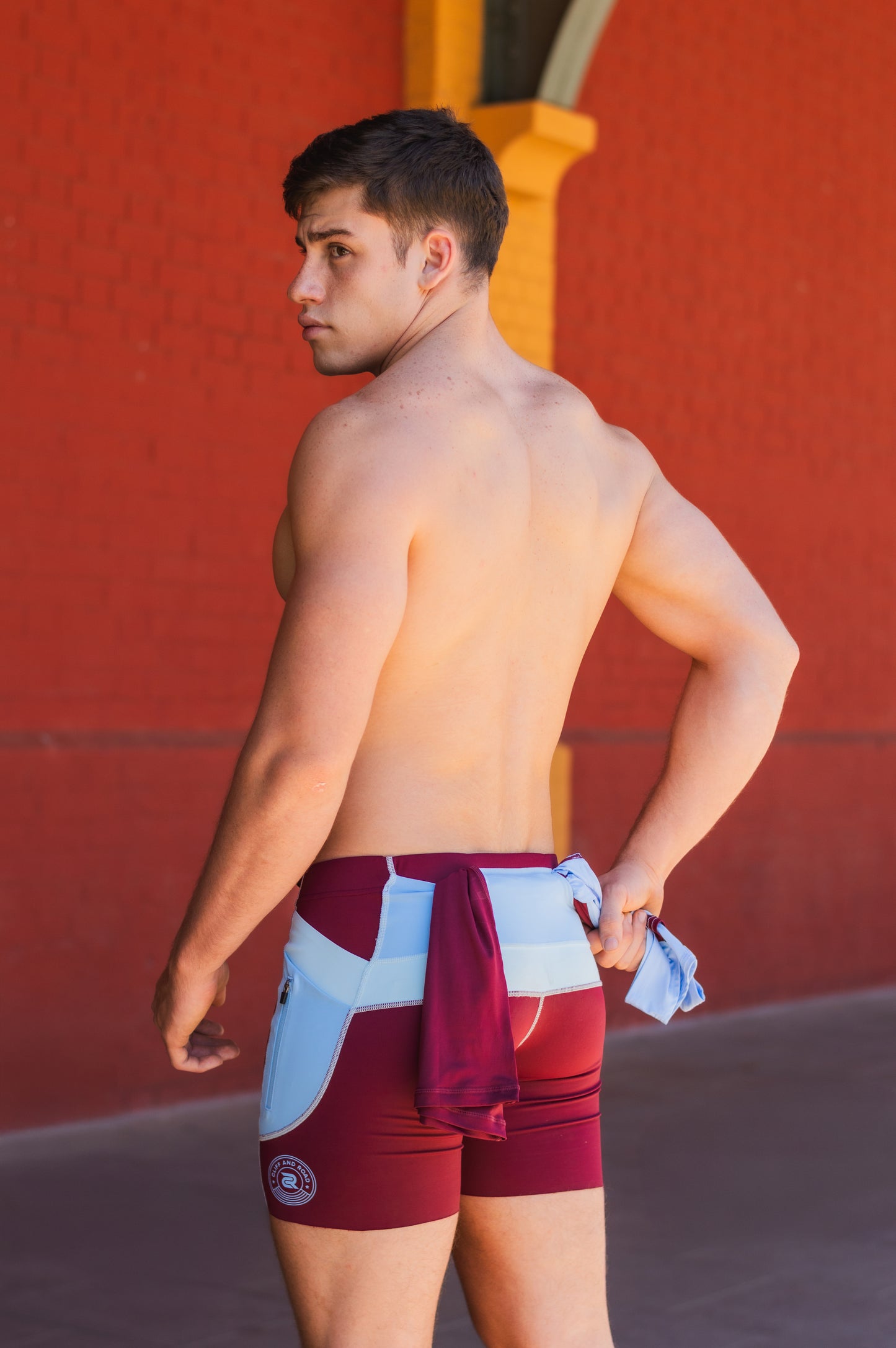 El Durant 5-Pocket Shorts in VINO